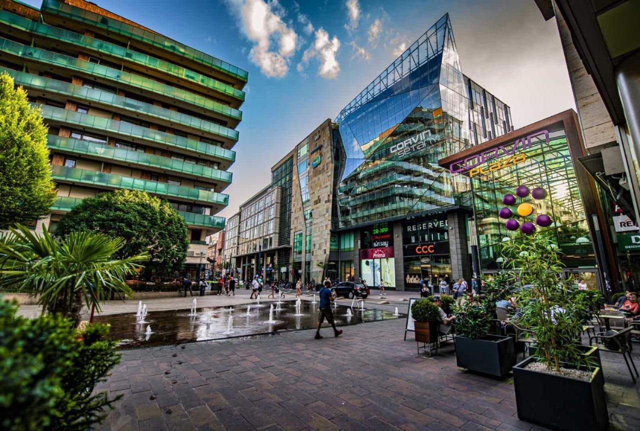 Feel Home Deluxe Corvin # Free Parking # Ac # Elevator Budapest Eksteriør billede